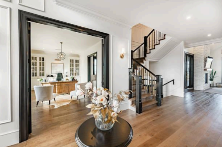 Things Guests Notice Immediately When They Walk Into Your Home 